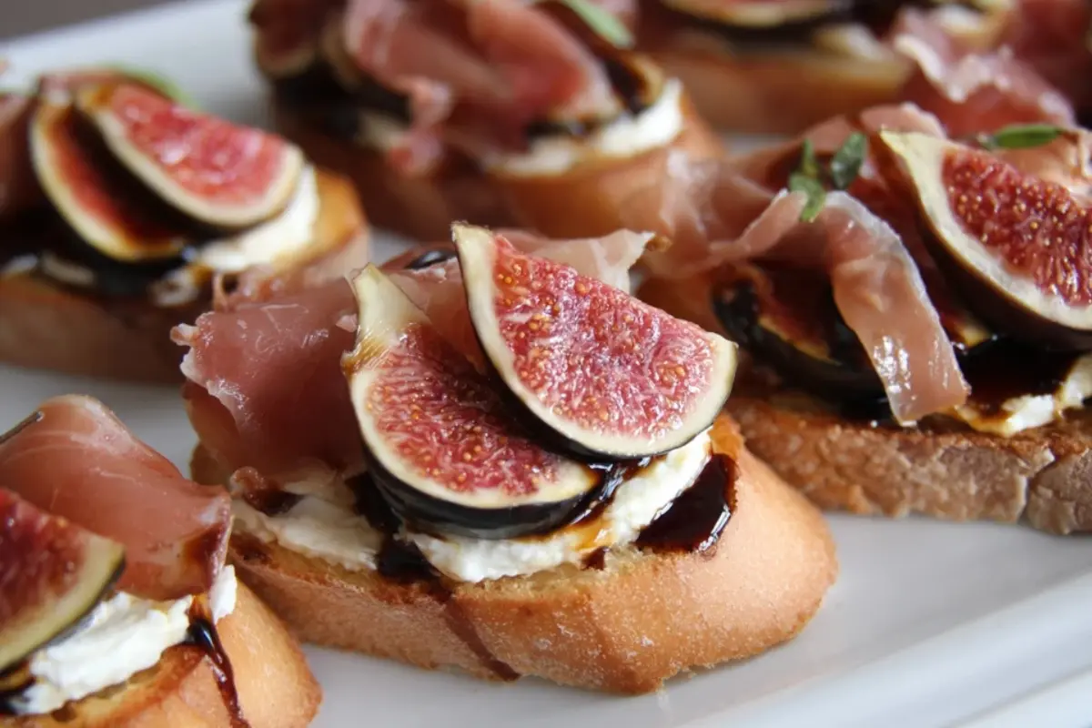 Balsamic-Fig-Prosciutto-Crostini